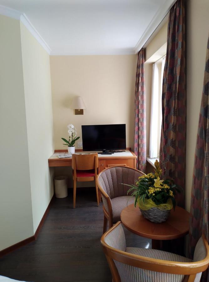 Albergo Faido Bilik gambar